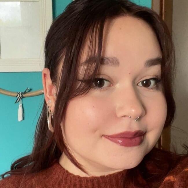 Babysitter in Villiers-sur-Loir: Louna