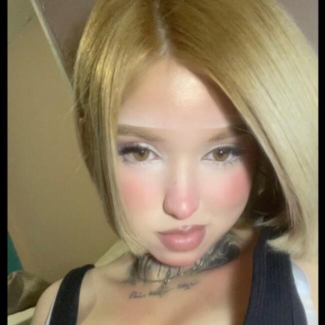 Babysitter in Adeje: Avril