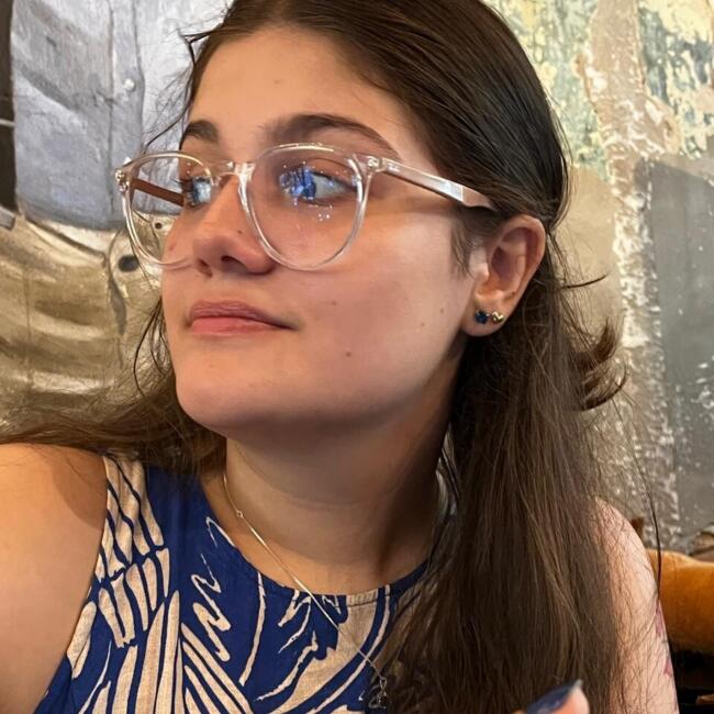 Babá em Porto Alegre: Melissa