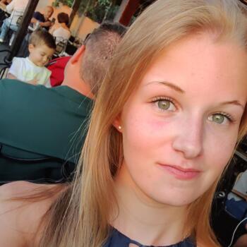 Babysitter in Sint-Truiden: Maaike