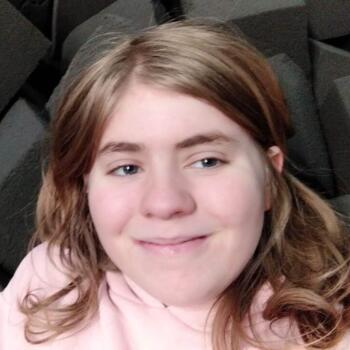 Canguro en Valencia: Lucía Lanchazo