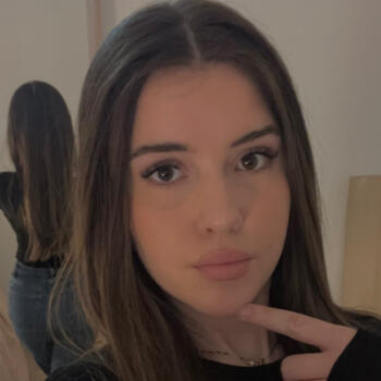 Babysitter in Auxerre: Lou