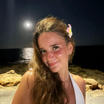 Babysitter στην περιοχή Σαρλερουά: Carolanne