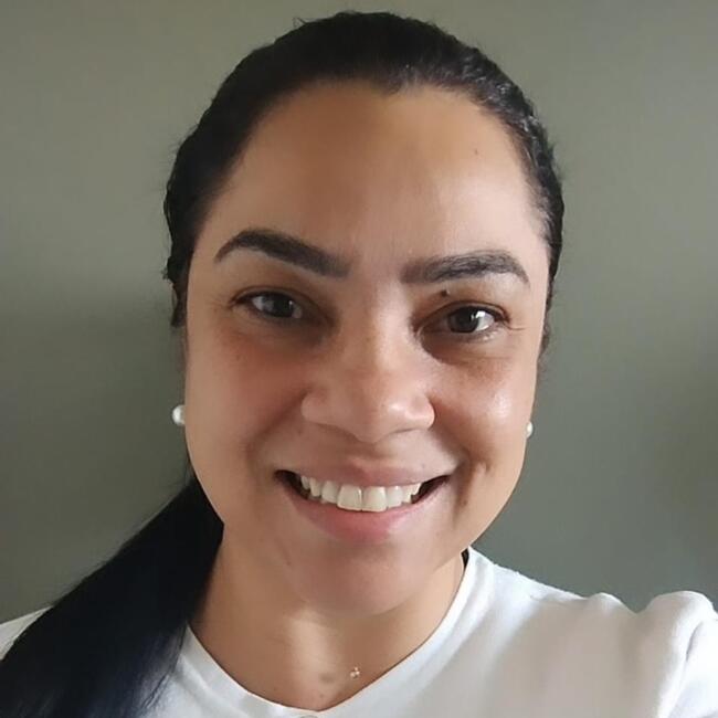 Babá em Salto: Carina