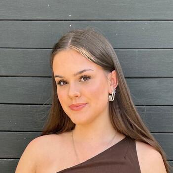 Babysitter in Wellington: Madeline