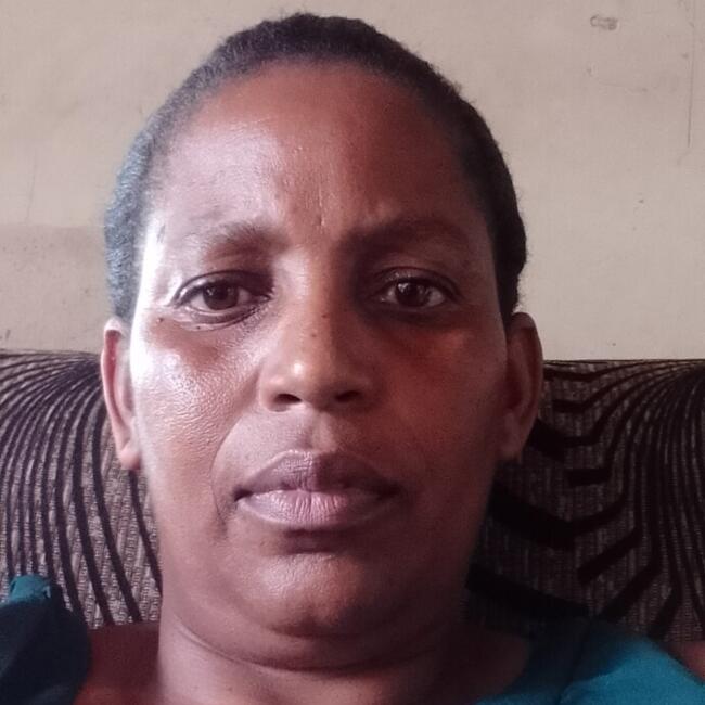 Babysitter in eManzimtoti: Bawinile