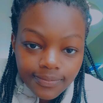 Babysitter in Cape Town: Mercy