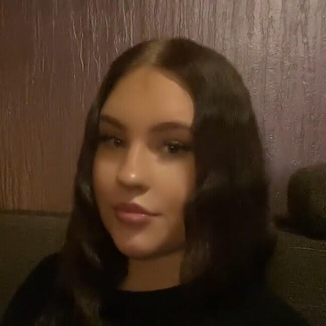 Babysitter in Spaubeek: Demi