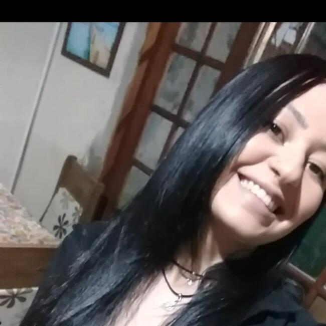 Babá em Piraquara: Queila