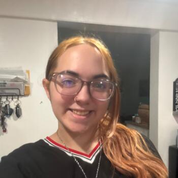 Babysitter in Ronkonkoma: Bella