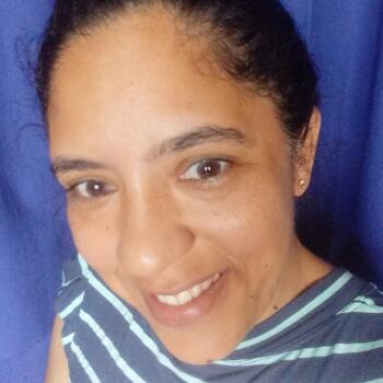 Babysitter Recife: Alessandra
