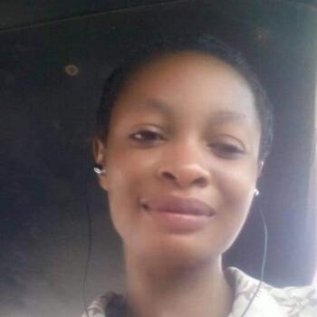 Babysitter Ikeja: Chidimma