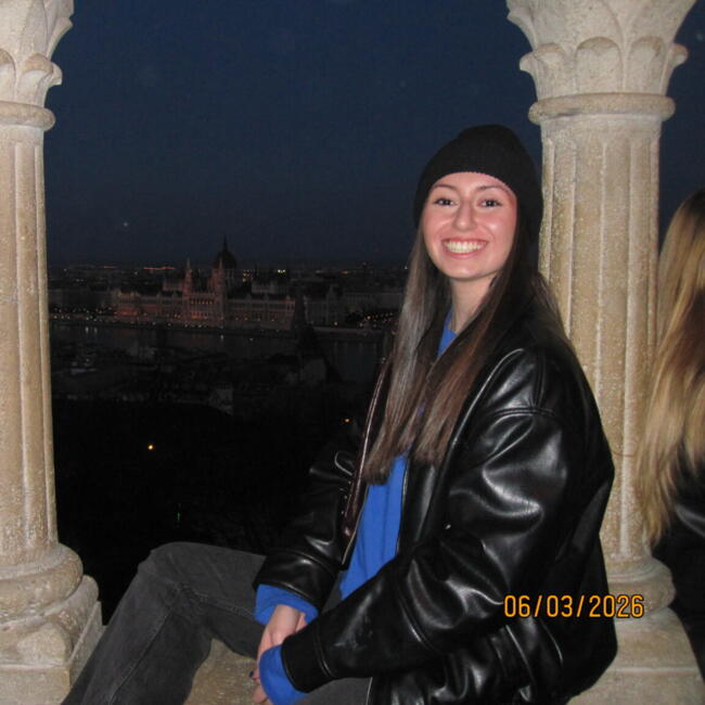 Nanny in Segovia: Gala