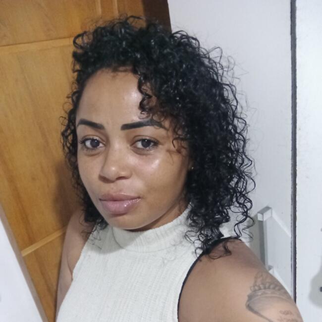 Babysitter in São Paulo: Cinira