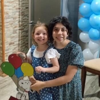 Babysitter in Los Andes: Alejandra