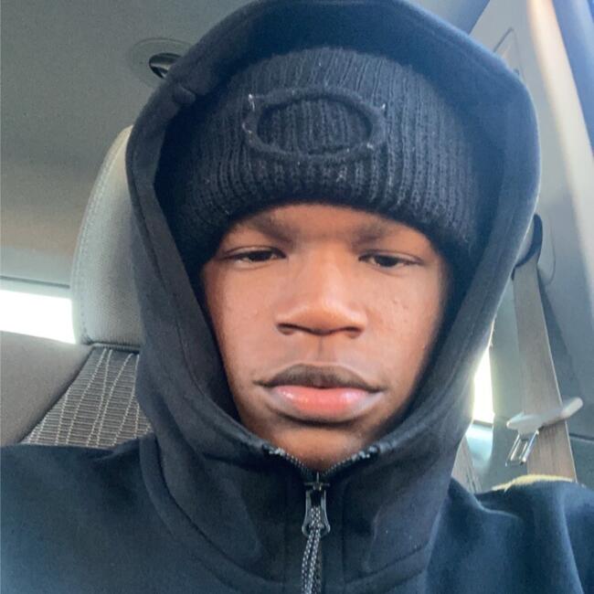 Babysitter in Miami: Kamal