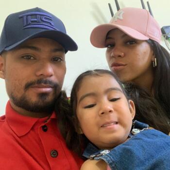 Emprego de babá em Barretos: emprego de babá Tania