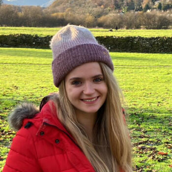 Babysitter in Edinburgh: Hannah
