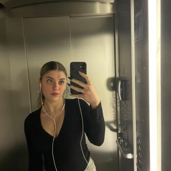 Nanny in Nea Chalkidona: Theodosia