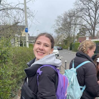 Babysitter in Bonn: Carlotta
