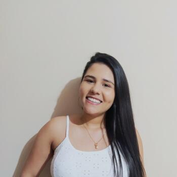 Babá em Blumenau: Ana Beatriz
