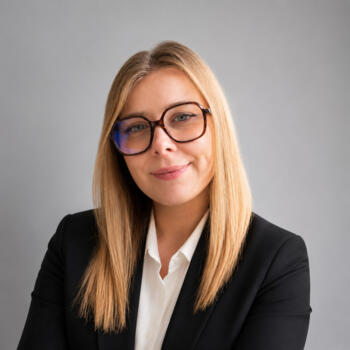 Babysitter in Colombes: Lauraly