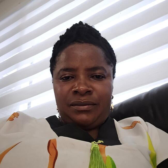 Babysitter in Calgary: Rose