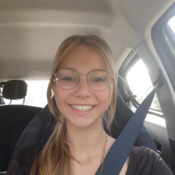 Babysitter in Domalain: Leïla