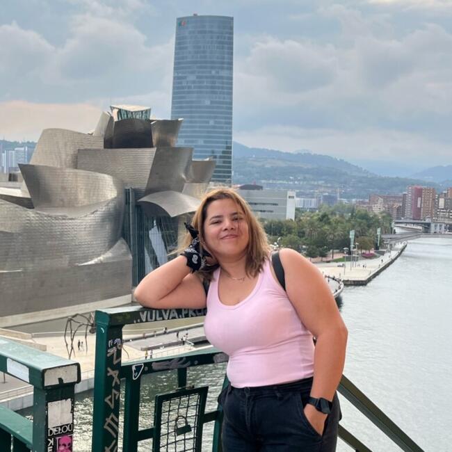 Babysitter in Barakaldo: Nathi