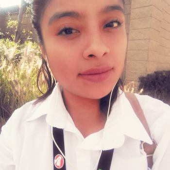 Niñera Santa María Malacatepec: Yaneth soriano