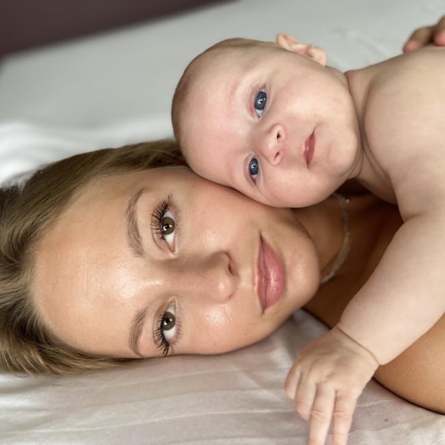 Babysitter in Brügge: Charlotte