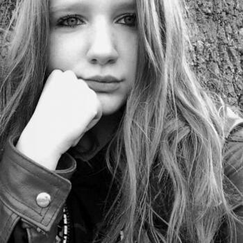 Baby-sitter in Colfontaine: Celine