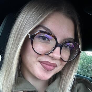 Baby-sitter Vacognes-Neuilly: Louanne