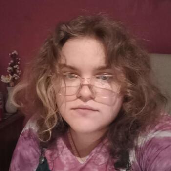 Babysitter in Shepparton: Annie