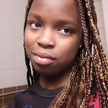 Babysitter in Sion: Anaïs