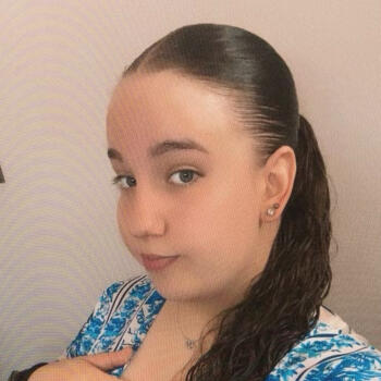 Babysitter in Marines: Alyssa