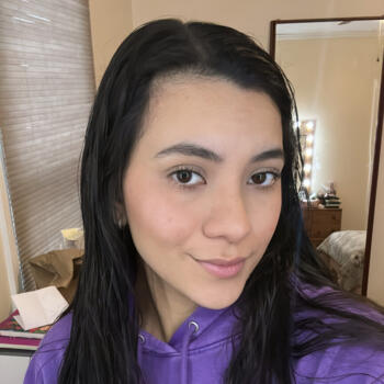 Nanny in New Haven: Yanhúa