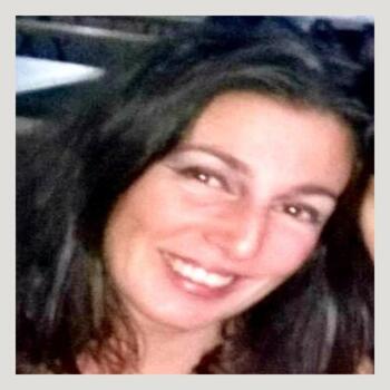 Babysitter in Koropí: Arlene