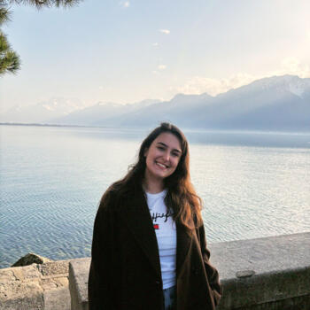 Babysitter Estavayer-le-Gibloux: Bruna