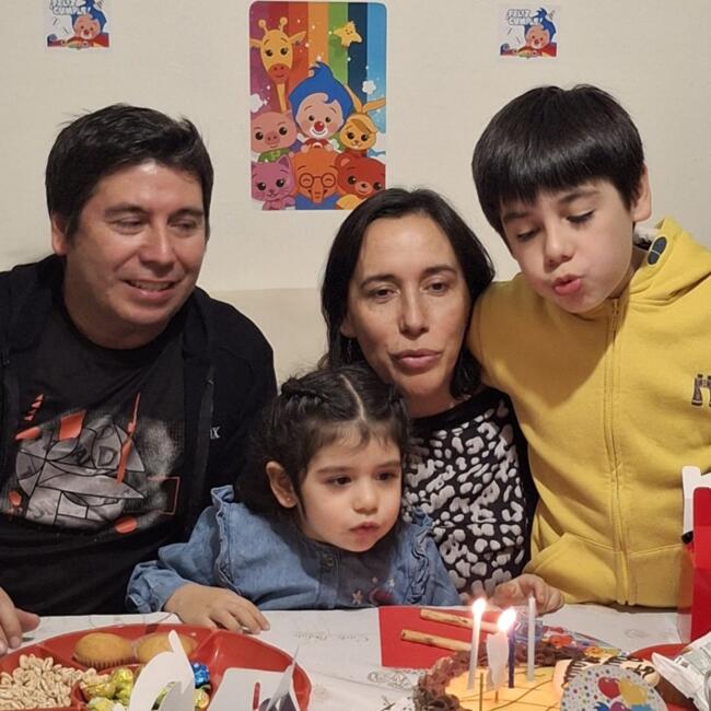 Δουλειά για babysitter στην περιοχή Σαντιάγο: Sebastian Fuentes