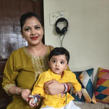Babysitting job in Hyderabad: babysitting job Dolly