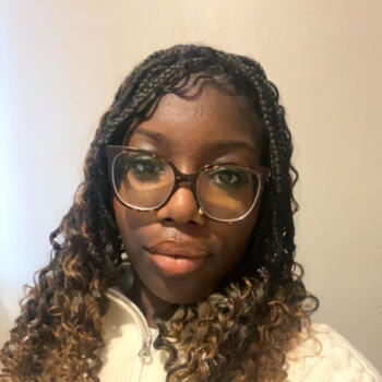 Babysitter in London: Divine