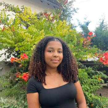 Babysitter in Joué-lès-Tours: Gabrielle