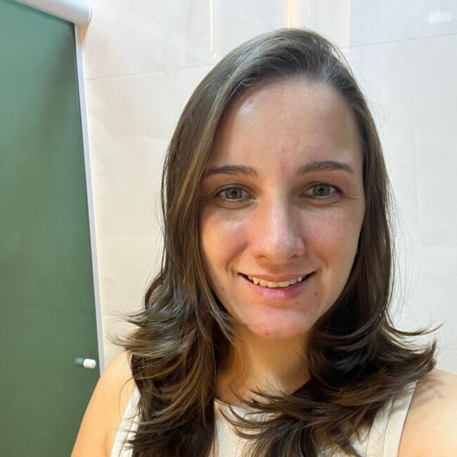 Babysitting job in Piracicaba: Larissa