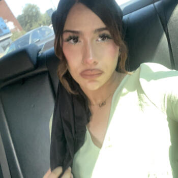 Babysitter Birmingham: Zaira
