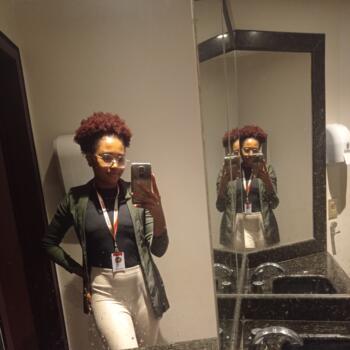 Babysitter Uberlândia: Thais