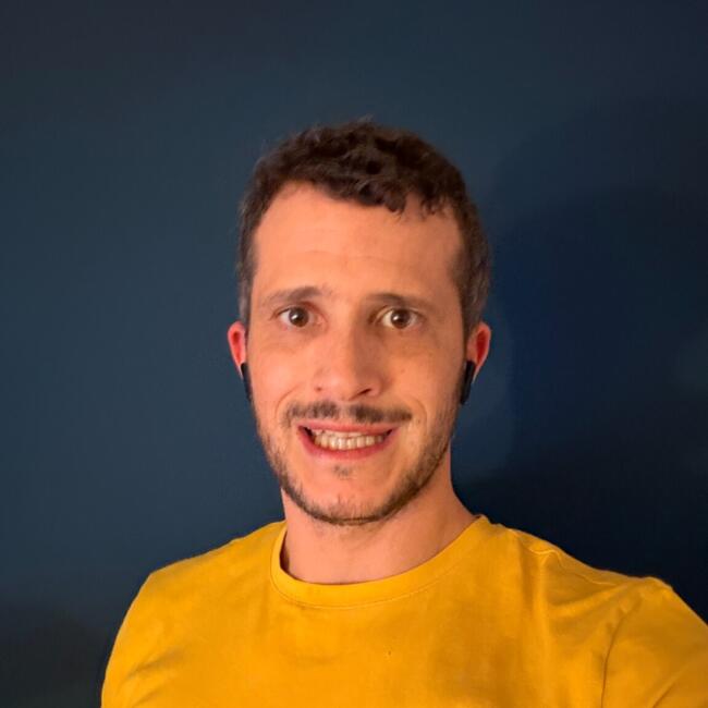 Babysitter Job in Yverdon-les-Bains: Manuel