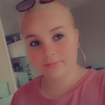 Babysitter Houten: Demi