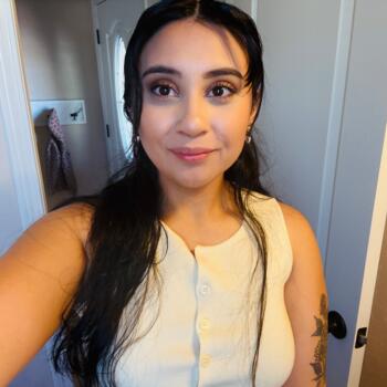 Babysitter in Horizon City: Samantha