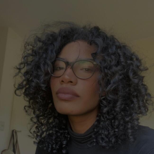 Babysitter in Rosario: Emily